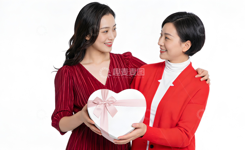 高清大图下载【趣麦麦图】母亲节母女情深温馨送礼互动场景