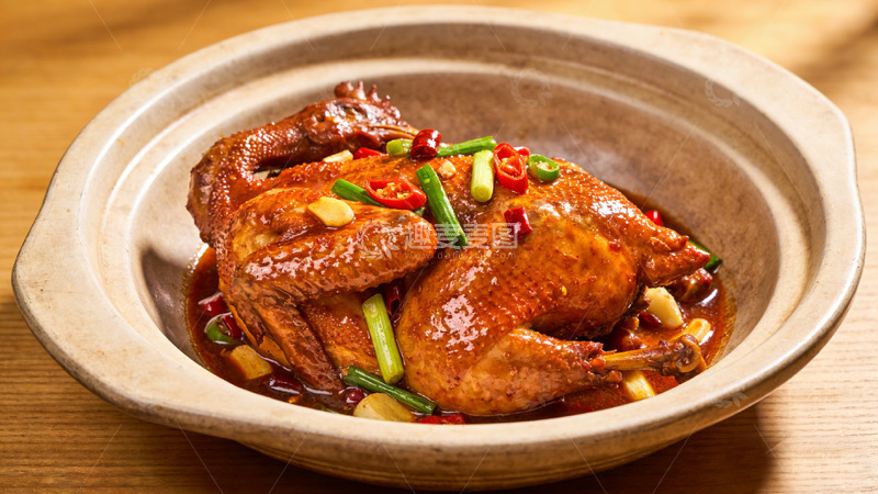 高清大图下载【趣麦麦图】砂锅炖鸡香辣美味