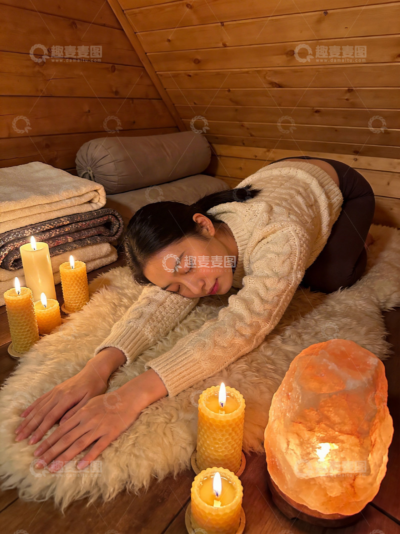 高清大图下载【趣麦麦图】温馨按摩蜡烛冥想场景