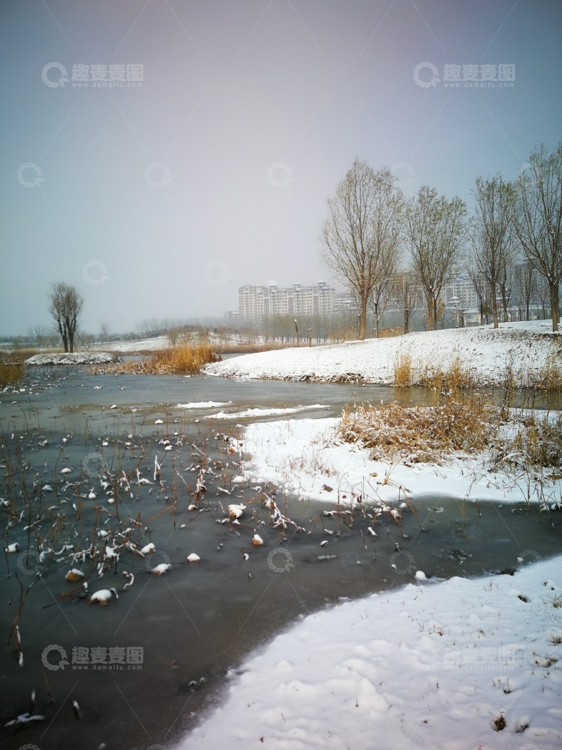 高清大图下载【趣麦麦图】冬日雪景河流风光摄影1