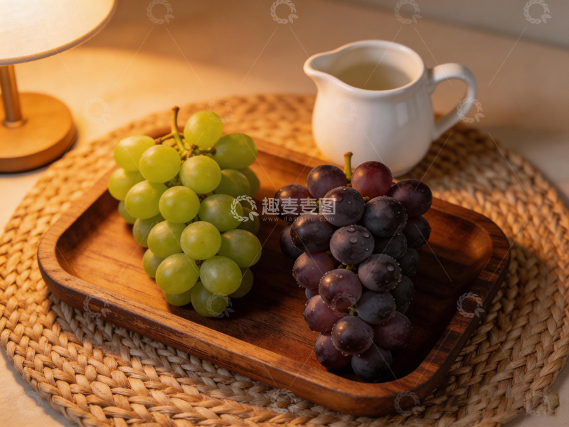 高清大图下载【趣麦麦图】温馨家居葡萄与牛奶静物摄影
