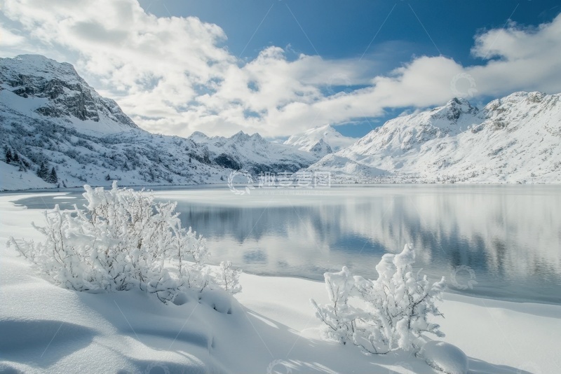 高清大图下载【趣麦麦图】冬季湖泊雪地美景