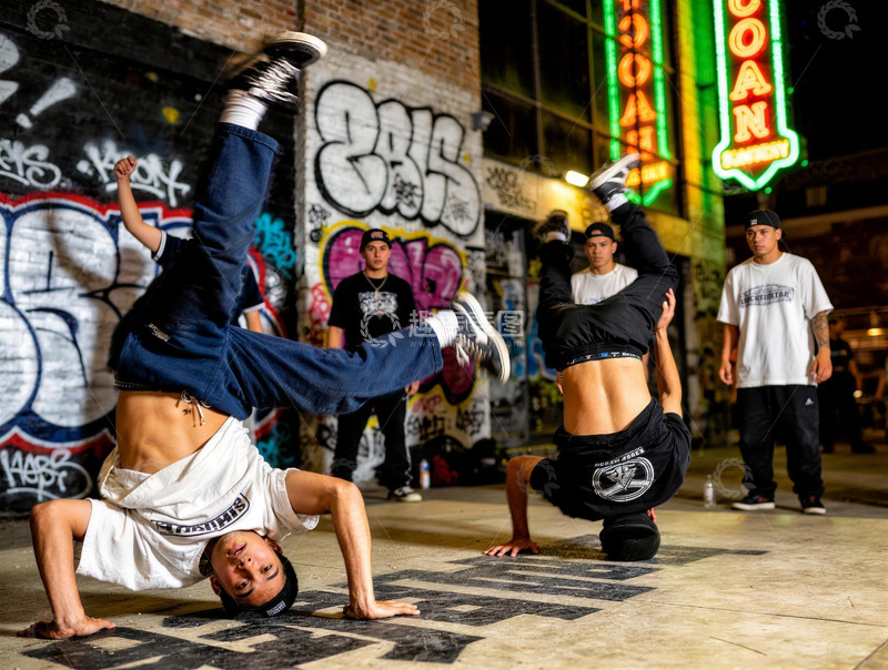 高清大图下载【趣麦麦图】街舞表演城市街头涂鸦背景