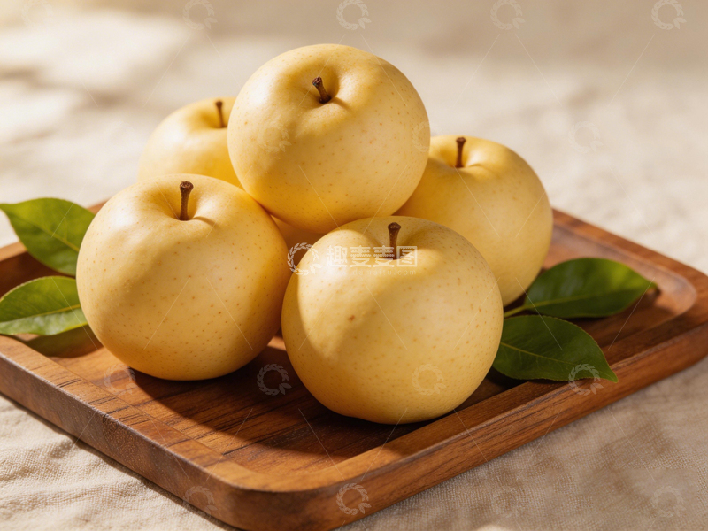 高清大图下载【趣麦麦图】木质托盘黄金梨静物摄影