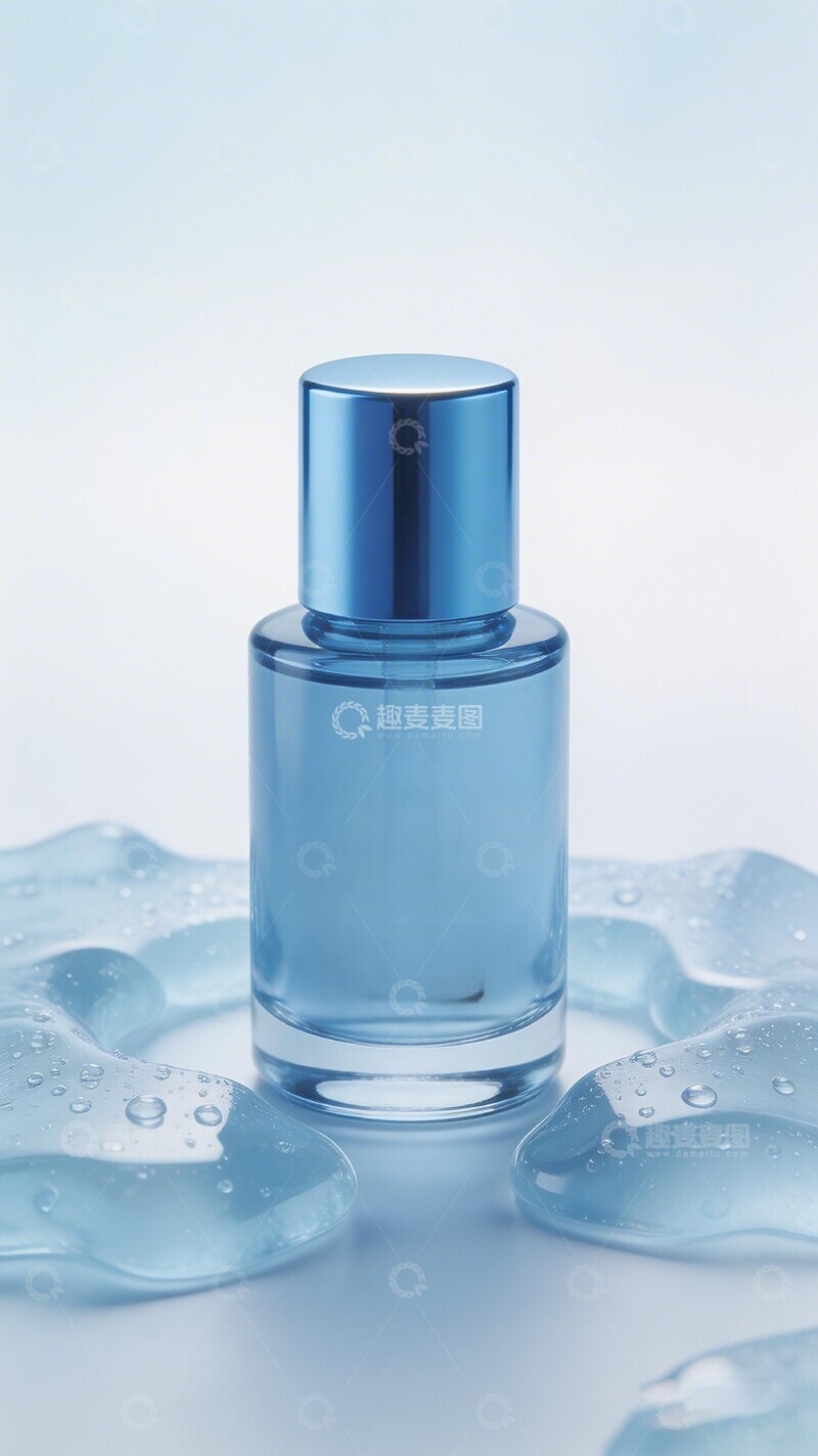 高清大图下载【趣麦麦图】清新香水蓝色瓶身展示图