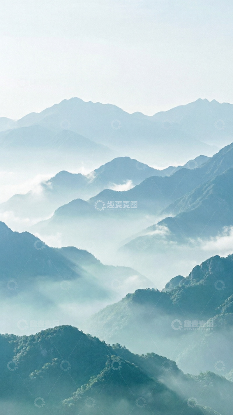 高清大图下载【趣麦麦图】青色山峦水墨云雾风光背景