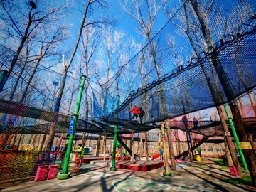 森林乐园攀爬设施