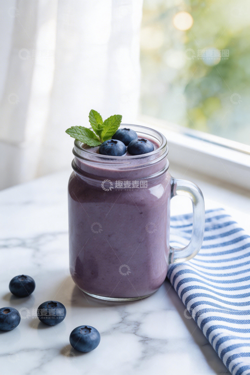 高清大图下载【趣麦麦图】清新蓝莓奶昔饮品摄影