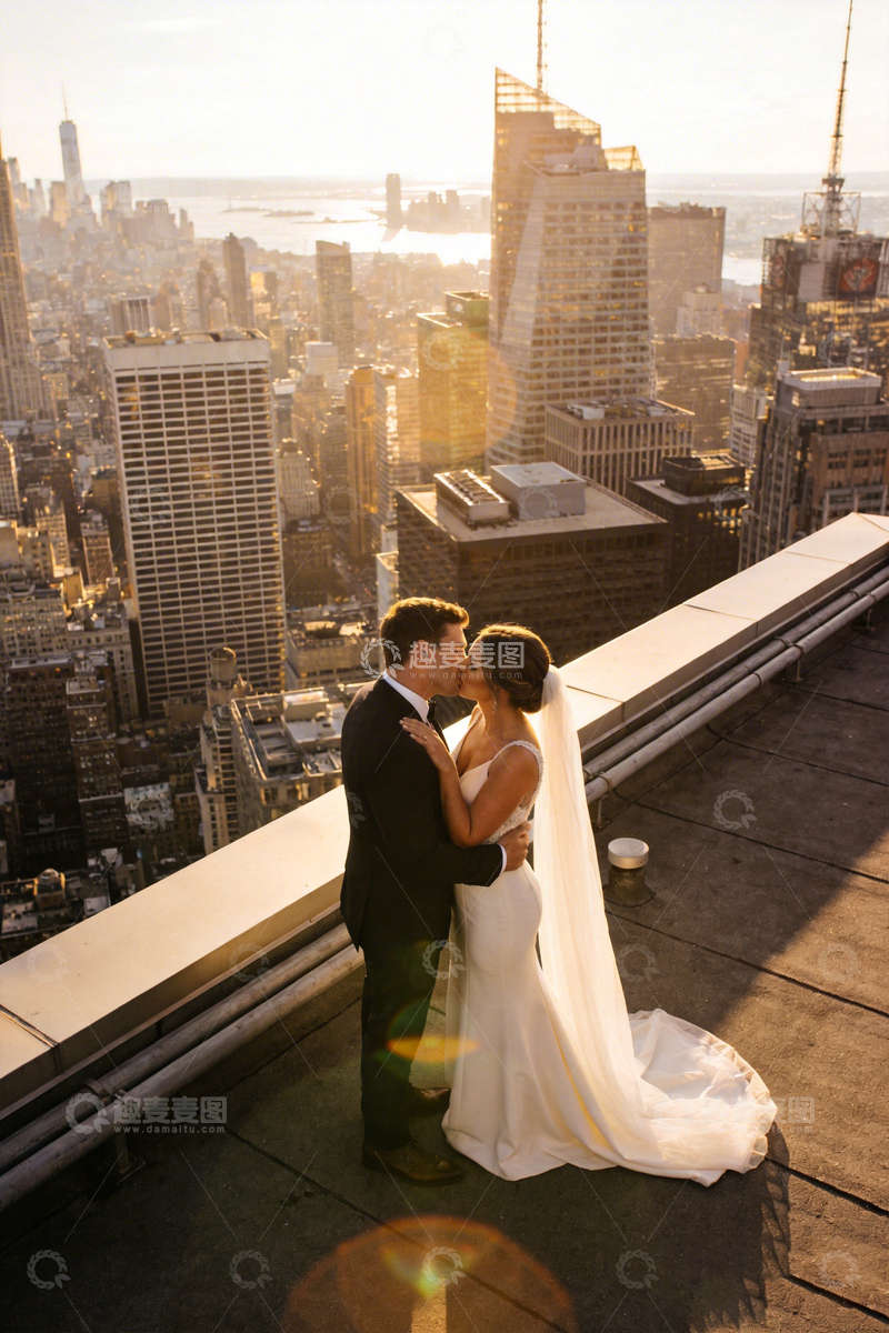 高清大图下载【趣麦麦图】城市之巅婚纱照浪漫瞬间