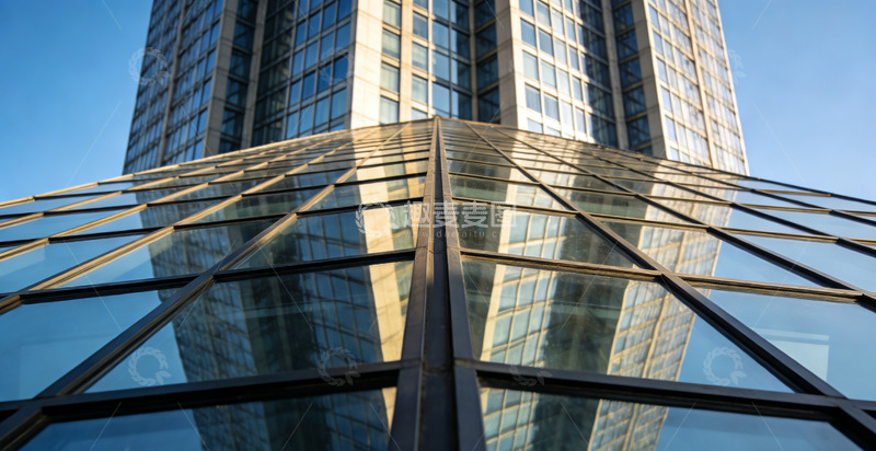 高清大图下载【趣麦麦图】现代建筑玻璃幕墙仰视特写
