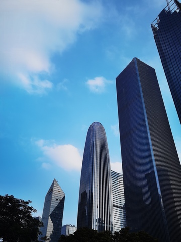 蓝天高楼城市风光摄影