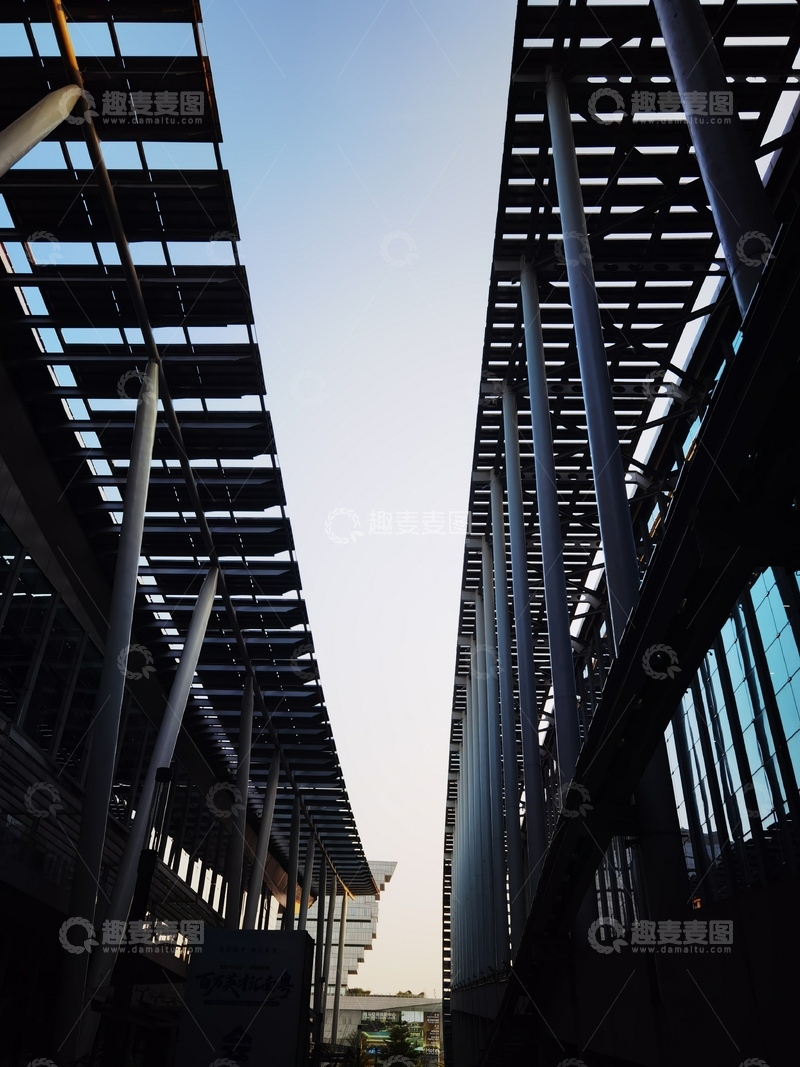 高清大图下载【趣麦麦图】现代建筑光影对比设计