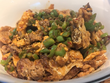 家常菜炒鸡肉毛豆