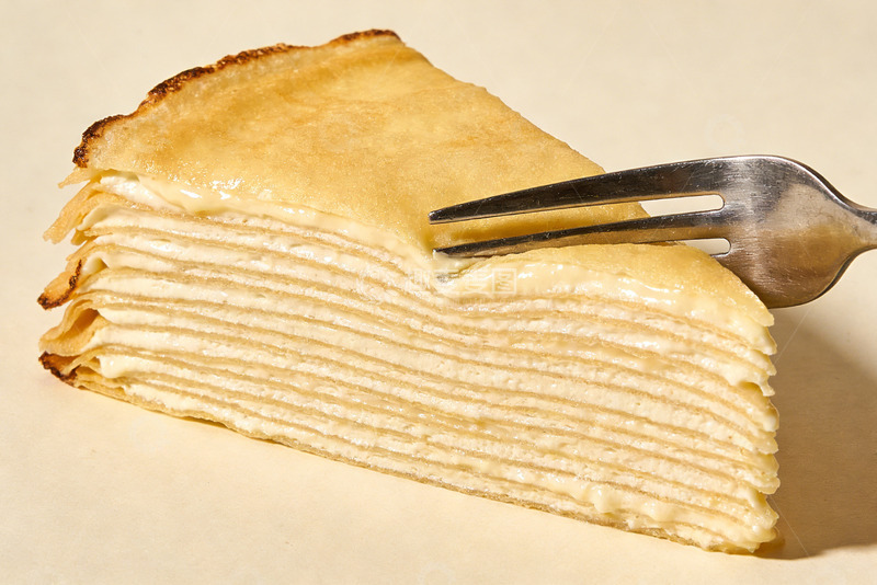 高清大图下载【趣麦麦图】原味千层蛋糕的细腻午后甜点