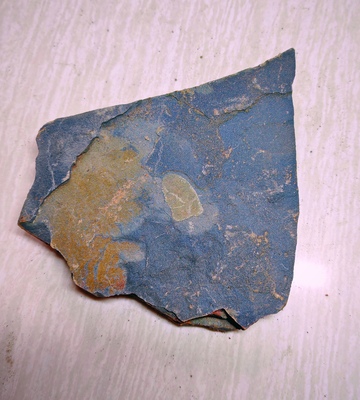 古陶瓷碎片蓝釉彩绘