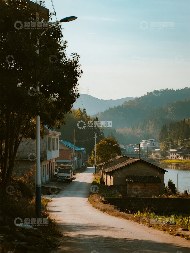 高清大图下载【趣麦麦图】宁静乡村小道9