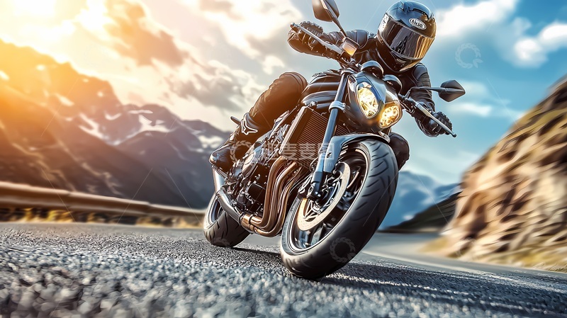 高清大图下载【趣麦麦图】摩托车山路驰骋动感画面