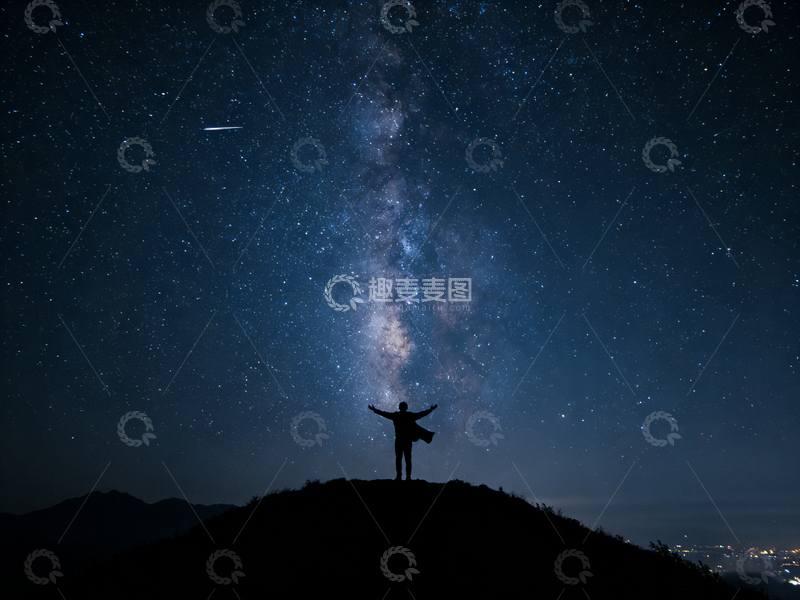 高清大图下载【趣麦麦图】星空下人物剪影