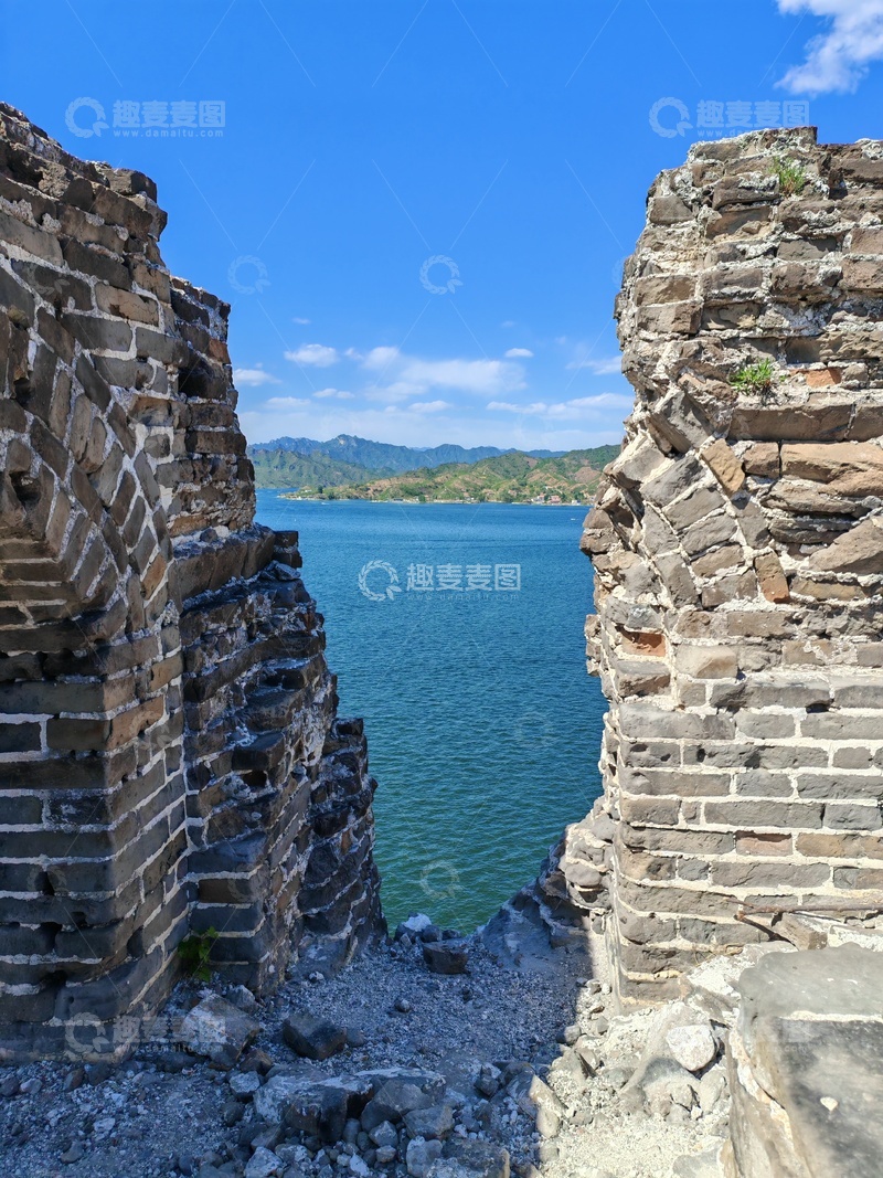 高清大图下载【趣麦麦图】古堡湖畔山水风光