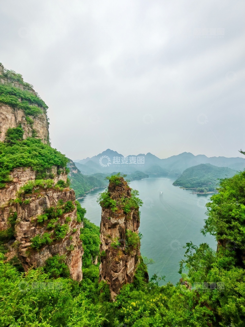 高清大图下载【趣麦麦图】山水风光峡谷湖泊壮丽景色