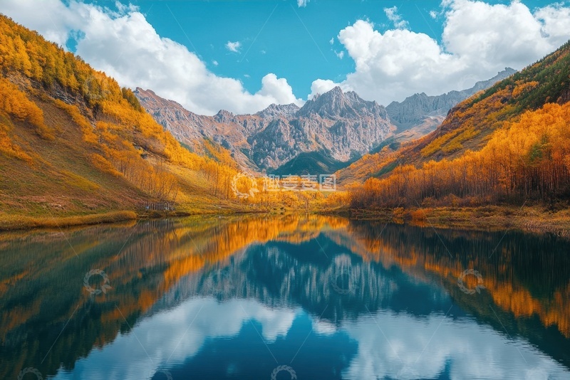 高清大图下载【趣麦麦图】-峡谷里的宽河流