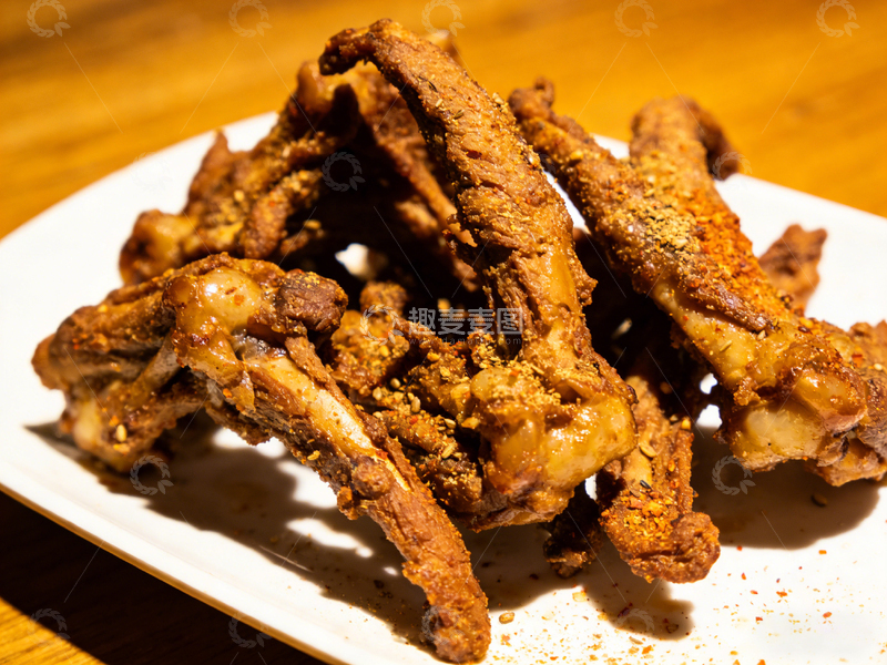 高清大图下载【趣麦麦图】金黄酥脆炸排骨美食摄影