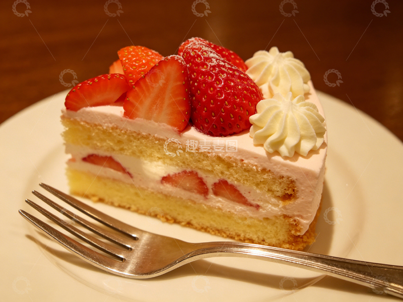 高清大图下载【趣麦麦图】草莓蛋糕美食摄影1