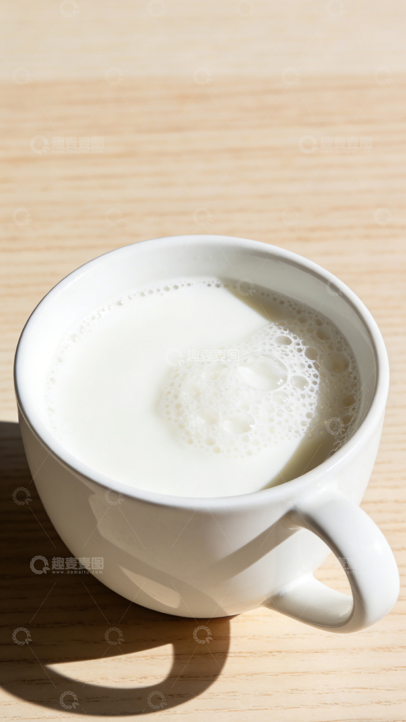 高清大图下载【趣麦麦图】简约风格牛奶饮品摄影