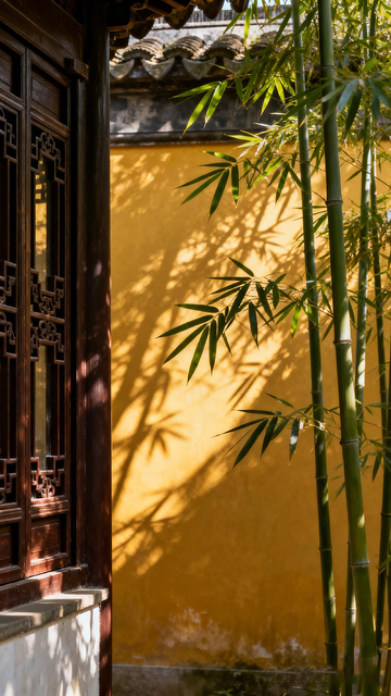 古典园林竹影黄墙
