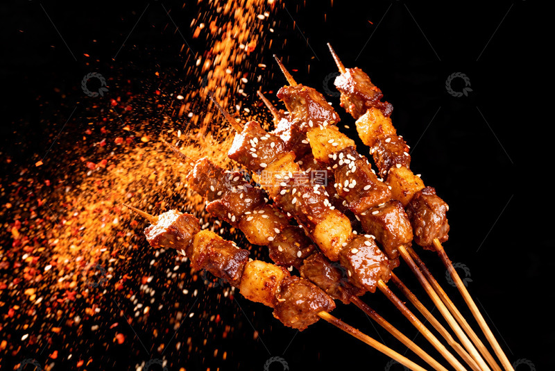 高清大图下载【趣麦麦图】牛肉烤串，羊肉串，烧烤烟火美食1