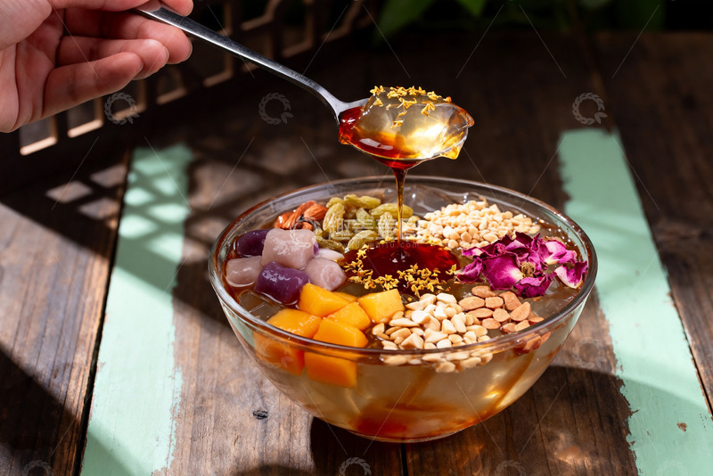 高清大图下载【趣麦麦图】多料水果冰粉解暑美食