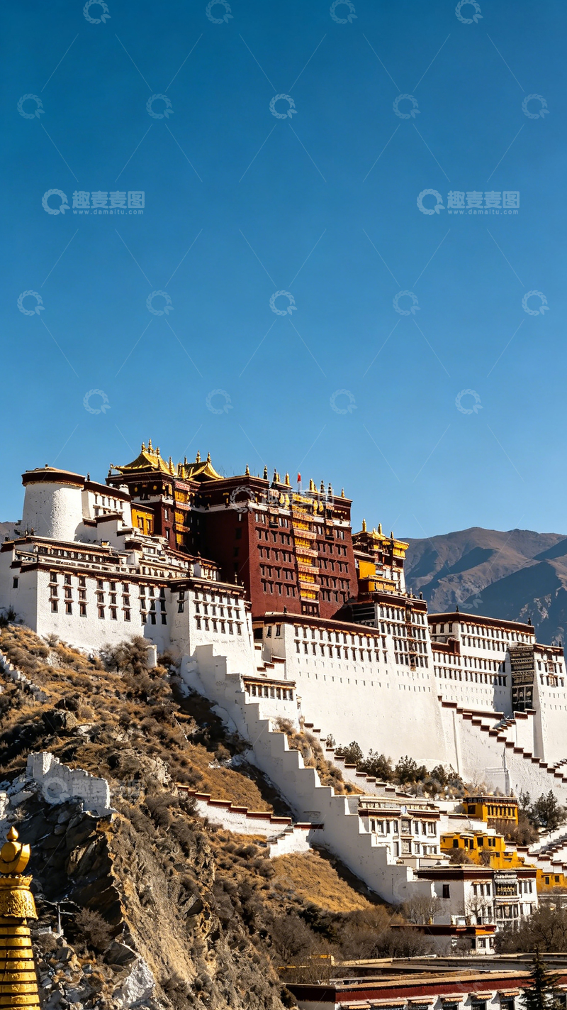 高清大图下载【趣麦麦图】藏式宫殿蓝天山景摄影