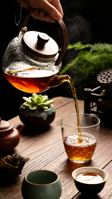 泡好茶的水壶