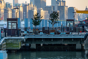 上海杨浦滨江城市码头景观摄影