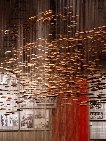 淞沪抗战纪念馆子弹悬挂艺术设计素材