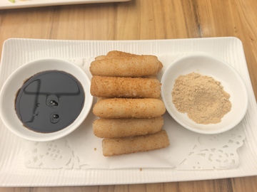 简约风日式炸物配酱料设计素材