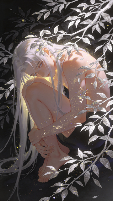  妖冶少年蜷缩着身子