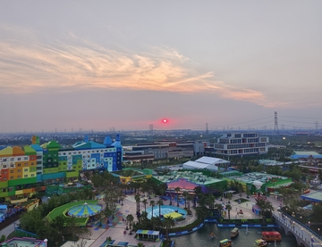 航拍风主题乐高乐园日落全景设计素材