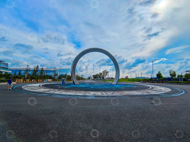 高清大图下载【趣麦麦图】-现代风城市环形雕塑时空之境景观设计素材