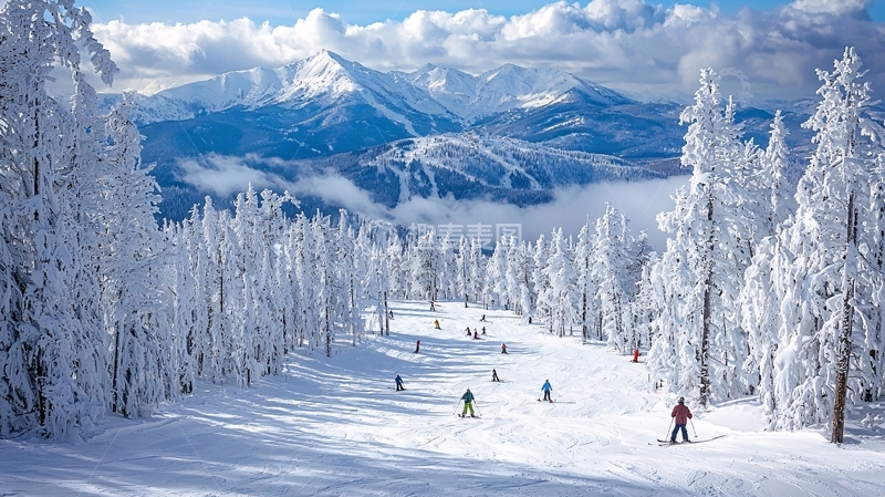 高清大图下载【趣麦麦图】雪山滑雪高清图片