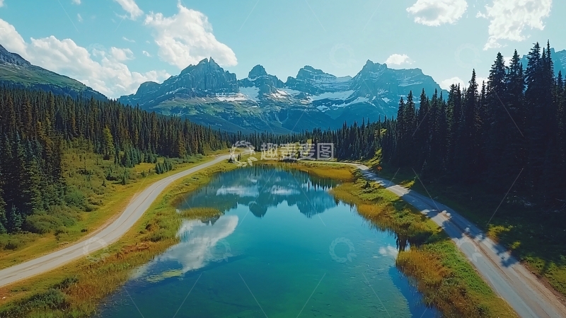 高清大图下载【趣麦麦图】山水相映的宁静湖面