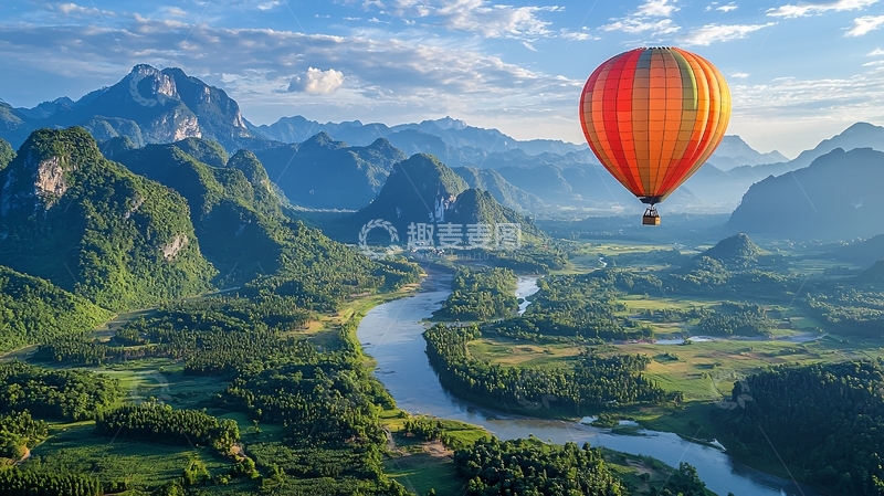 高清大图下载【趣麦麦图】热气球山谷河流风景