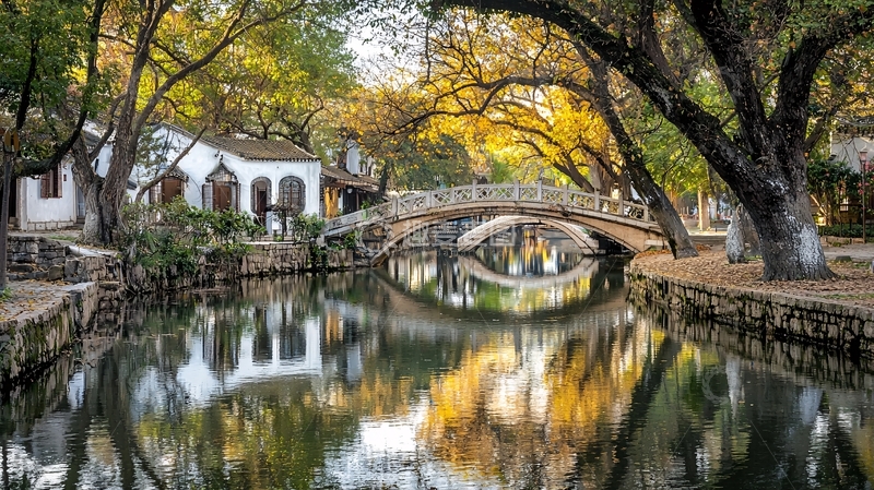 高清大图下载【趣麦麦图】秋日古桥流水人家