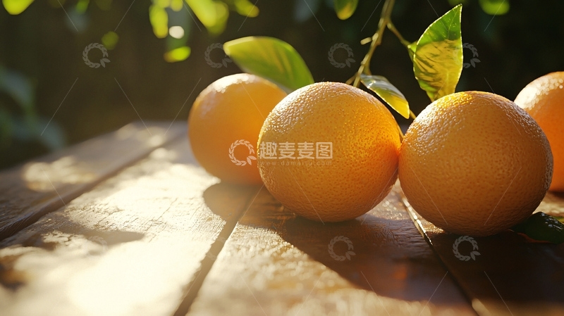 高清大图下载【趣麦麦图】阳光下木桌上新鲜橙子