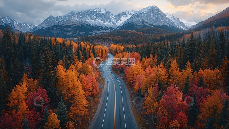 高清大图下载【趣麦麦图】秋季山路风景