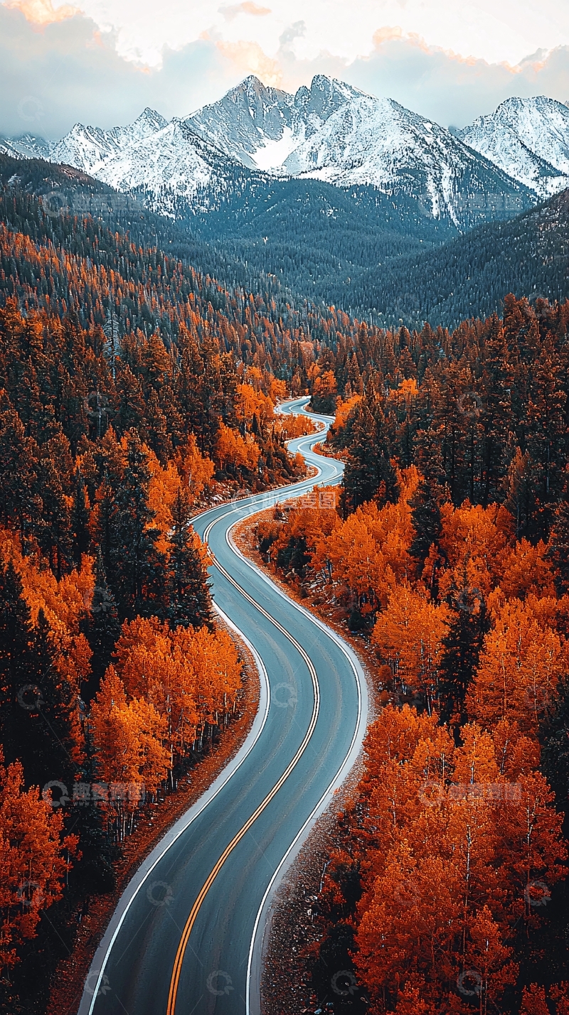 高清大图下载【趣麦麦图】蜿蜒山路秋色美景