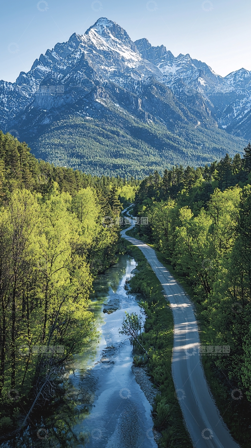 高清大图下载【趣麦麦图】山与森林间的蜿蜒道路