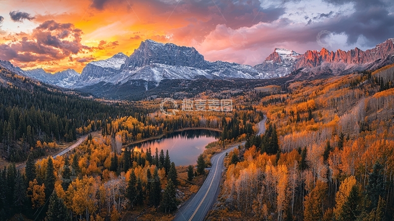 高清大图下载【趣麦麦图】秋季山景湖泊道路