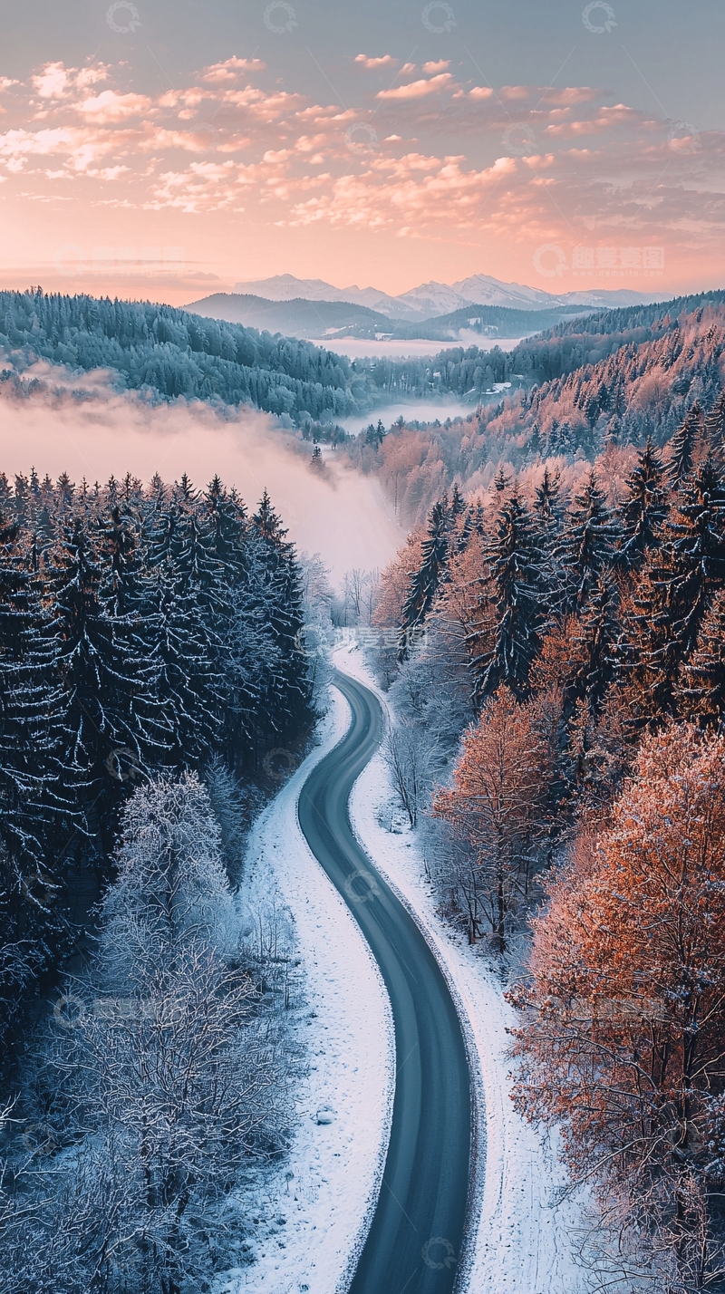 高清大图下载【趣麦麦图】冬日森林公路