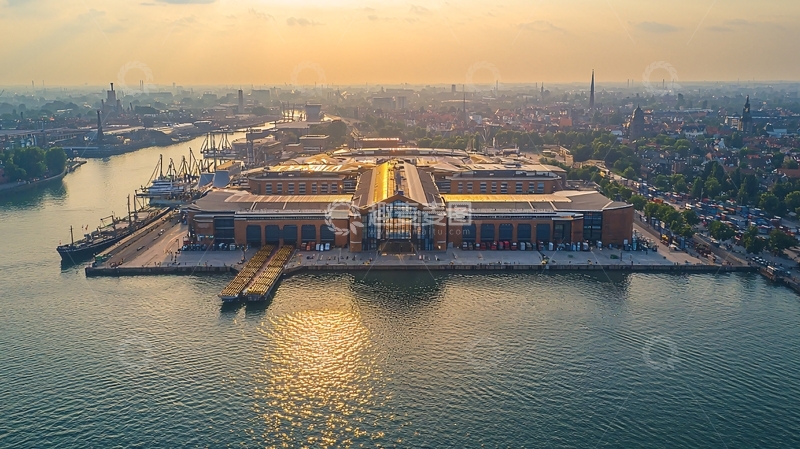 高清大图下载【趣麦麦图】港口城市建筑群鸟瞰